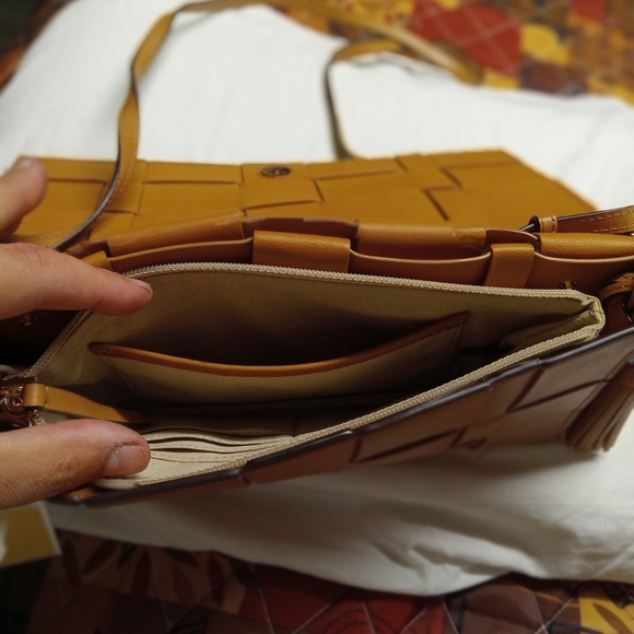 No longer needed for who it was purchased for - Picture 3 of 4